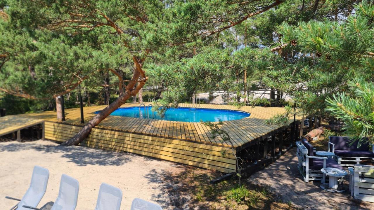 Sub Hel. Budzetowe Pokoje W Domu Z Basenem. Wokol Domu Tylko Natura. Balkon Zbyteczny. Екстериор снимка