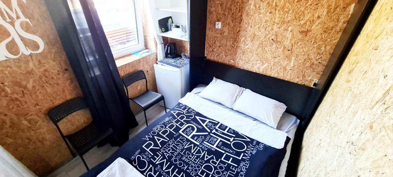 Sub Hel. Budzetowe Pokoje W Domu Z Basenem. Wokol Domu Tylko Natura. Balkon Zbyteczny. Екстериор снимка