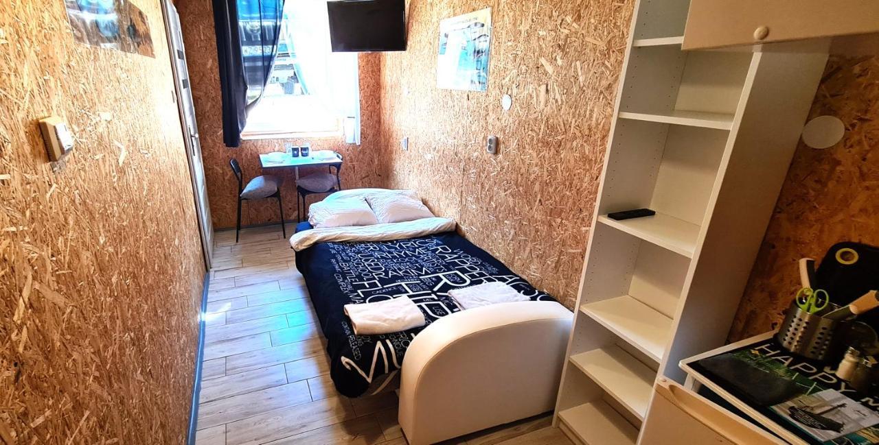 Sub Hel. Budzetowe Pokoje W Domu Z Basenem. Wokol Domu Tylko Natura. Balkon Zbyteczny. Екстериор снимка