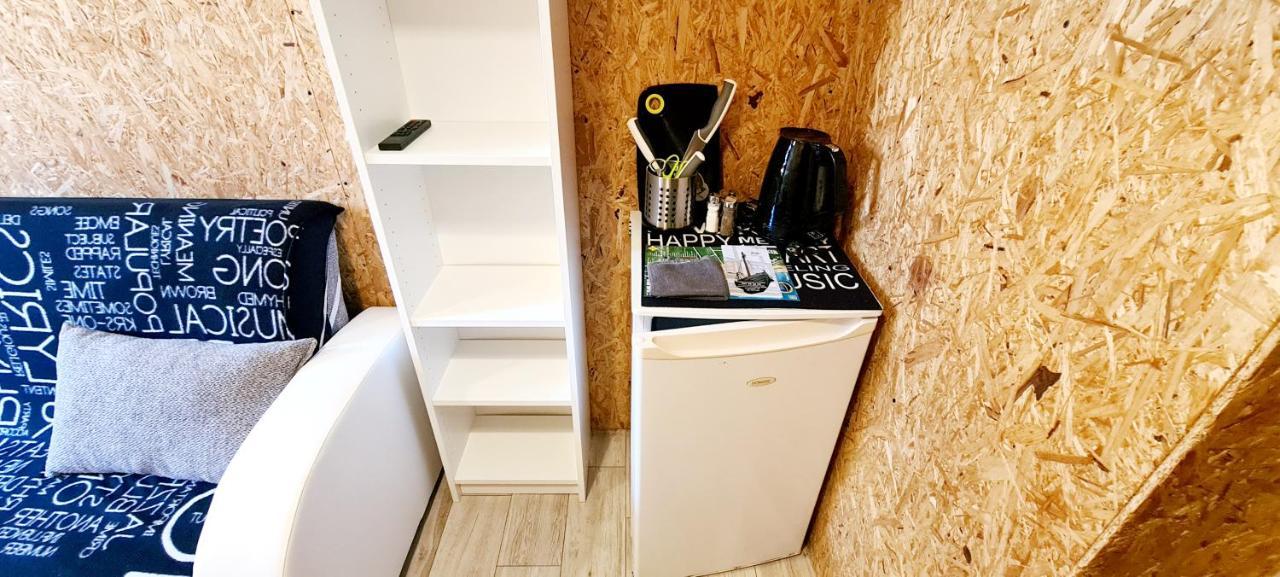 Sub Hel. Budzetowe Pokoje W Domu Z Basenem. Wokol Domu Tylko Natura. Balkon Zbyteczny. Екстериор снимка