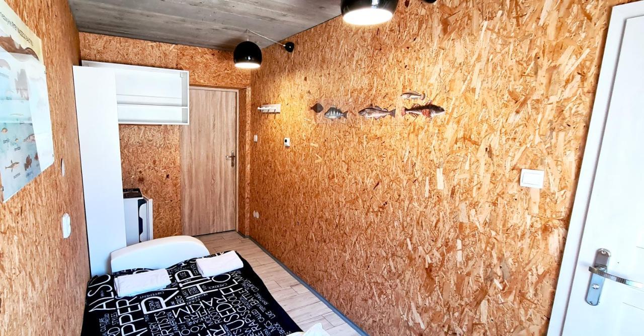 Sub Hel. Budzetowe Pokoje W Domu Z Basenem. Wokol Domu Tylko Natura. Balkon Zbyteczny. Екстериор снимка